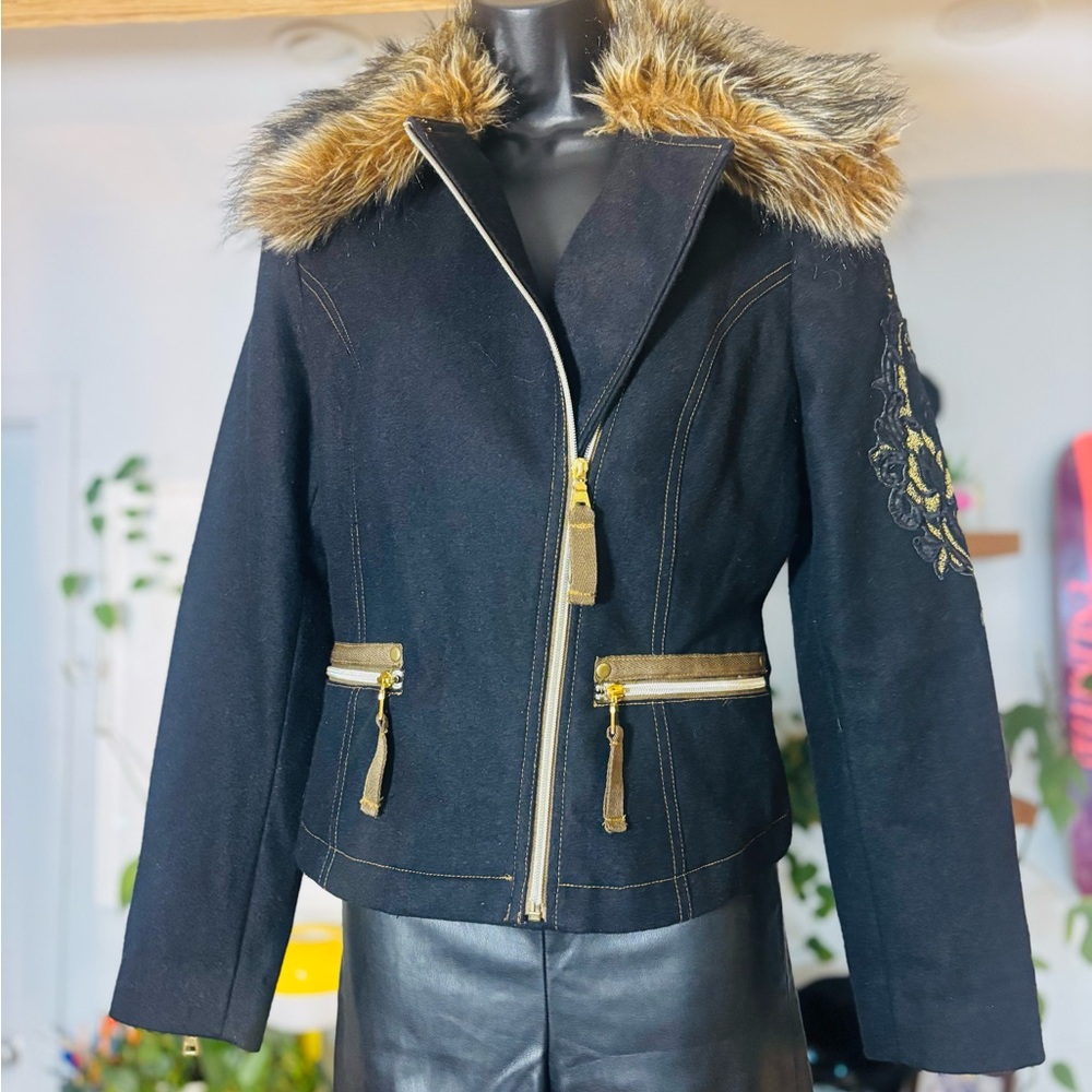 Y2K NEW Snap Wool Jacket w/ Faux Fur Collar – Zips & Embroidery – Size 38
